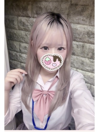 まな(20)